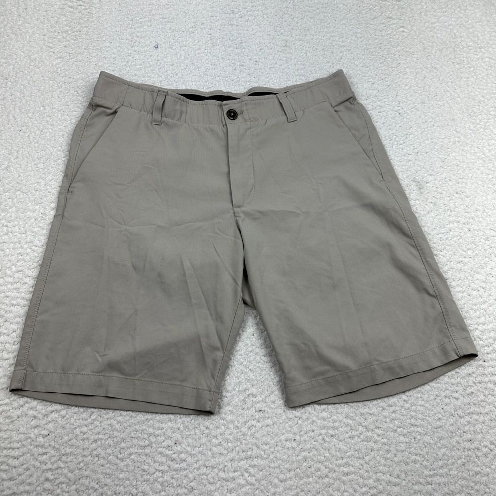 Under Armour Shorts Men's 34 Heatgear Performance Beige Flat Front Lightweight